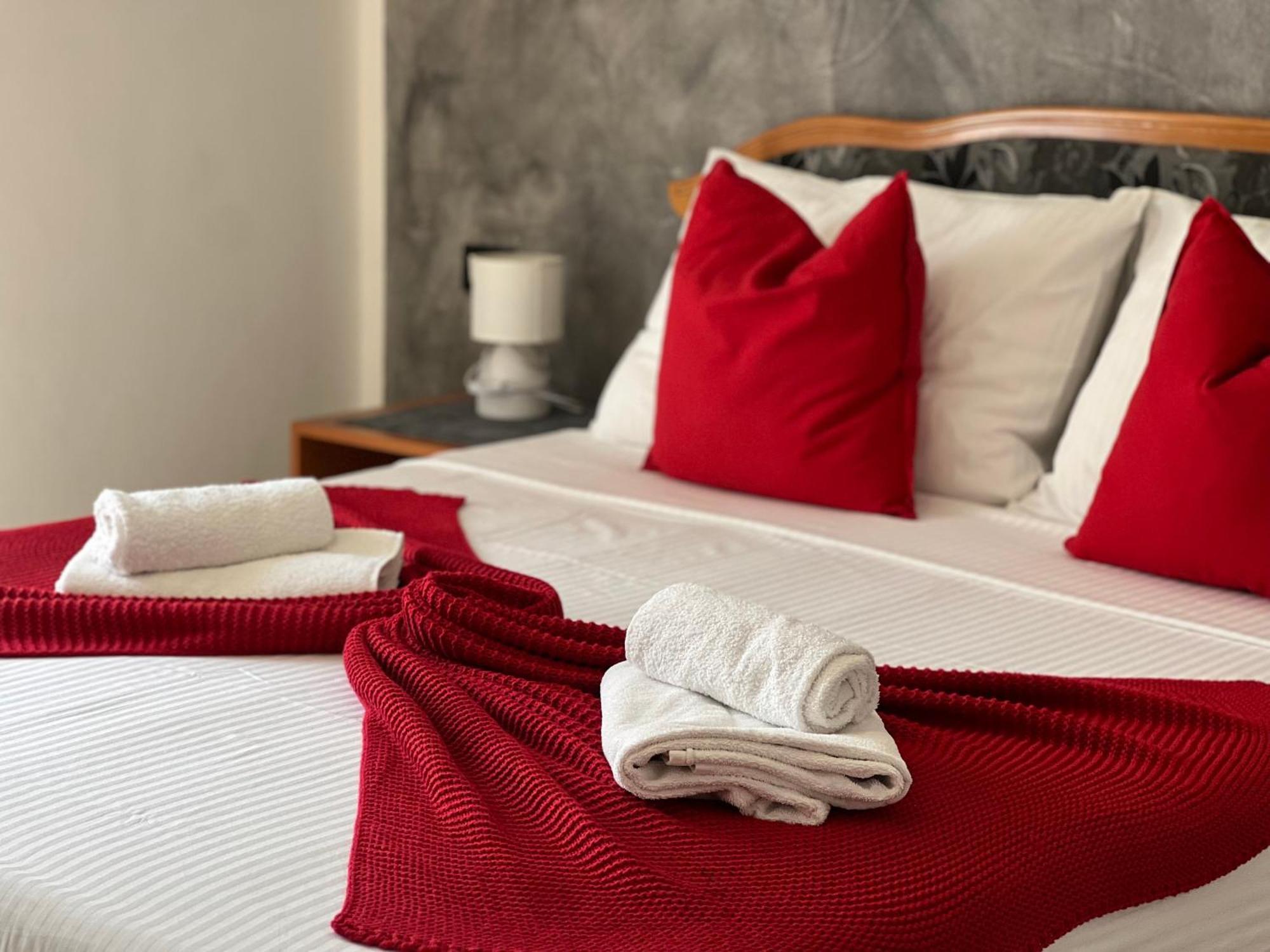 Hotel Siska リュブリャナ エクステリア 写真